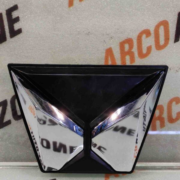 FRONT GRILL LOGO XUV 700