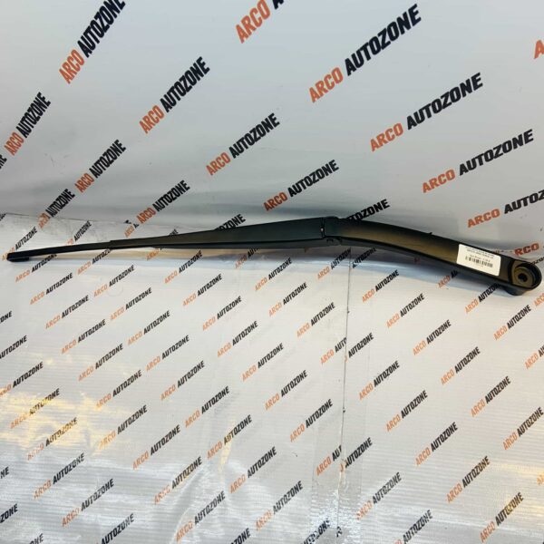 WIPER ARM VENUE LEFT