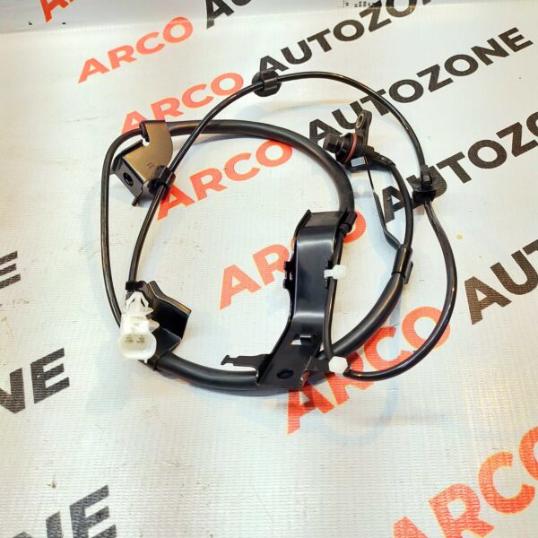 ABS SENSOR INNOVA CRYSTA FRONT RIGHT 895430K010