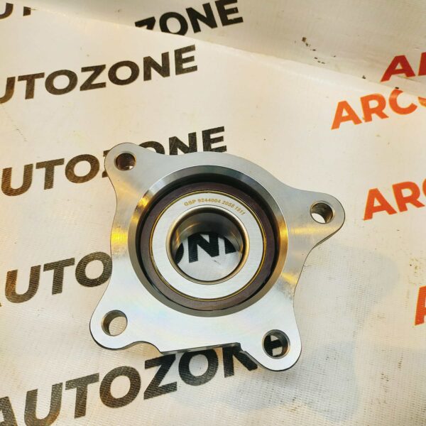 REAR WHEEL HUB FORTUNER GSP