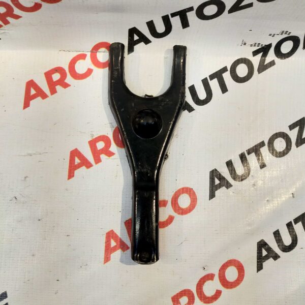 CLUTCH FORK ACCENT GETZ PETROL