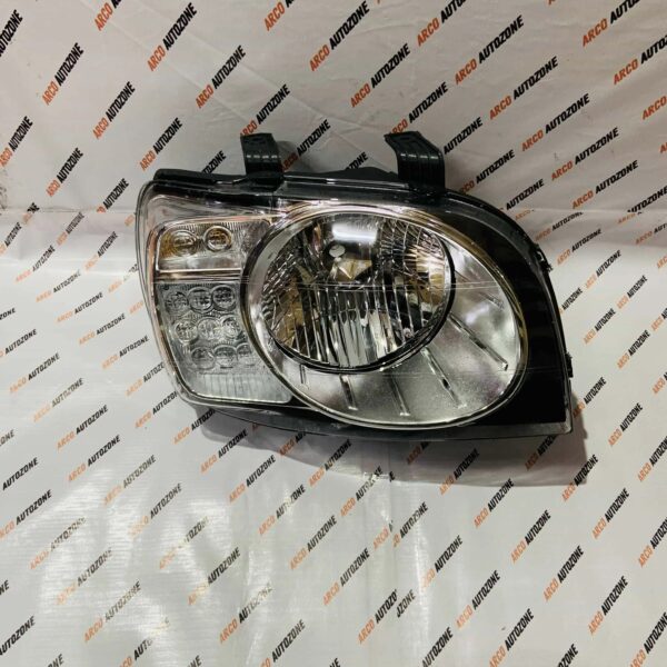 LIGHTING HEAD LIGHT SCORPIO MHAWK RIGHT LUM 046HLASRWMR