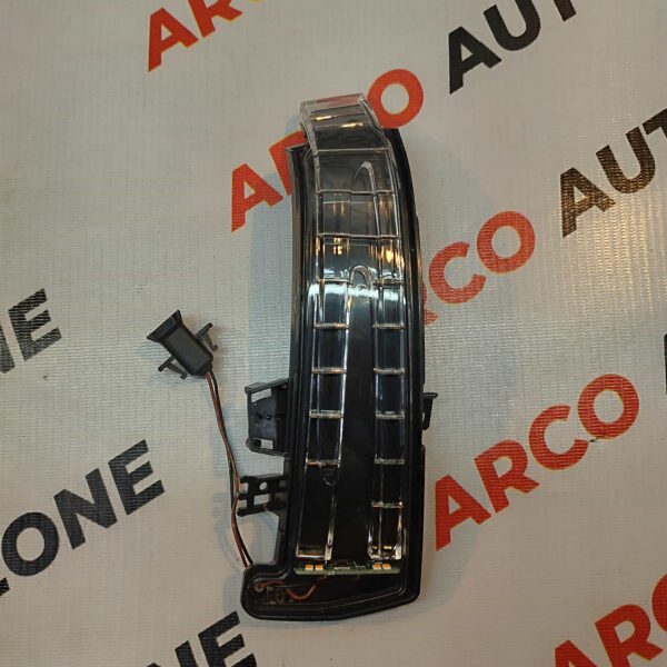 SIDE MIRROR INDICATOR MERCEDES W204 LEFT