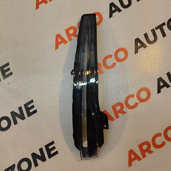 SIDE MIRROR INDICATOR MERCEDES W205 BLACK LEFT