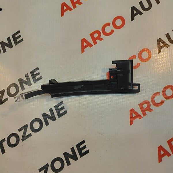 SIDE MIRROR INDICATOR Q3 12 18 A4 08 12 A6 11 LEFT