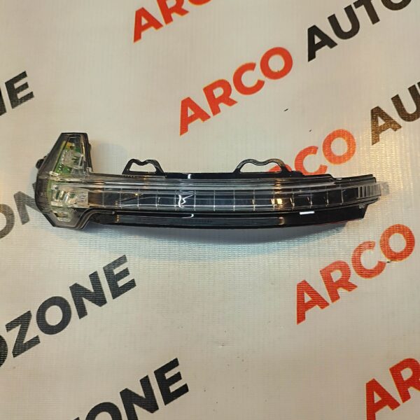 SIDE MIRROR INDICATOR AUDI A4 B9 LEFT 2017 23