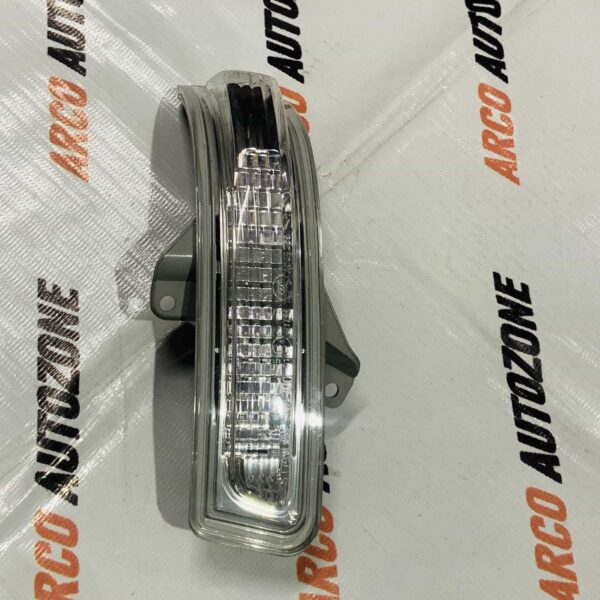 SIDE MIRROR INDICATOR BREZZA 2 PIN LEFT OE