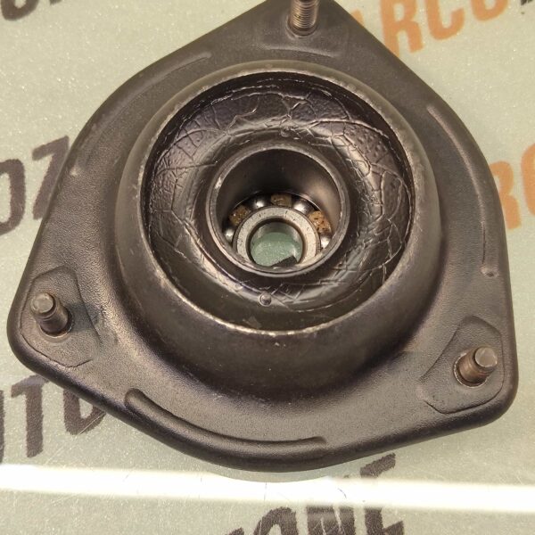 FRONT SHOCKER MOUNTING ACCENT MANDO DCC000235