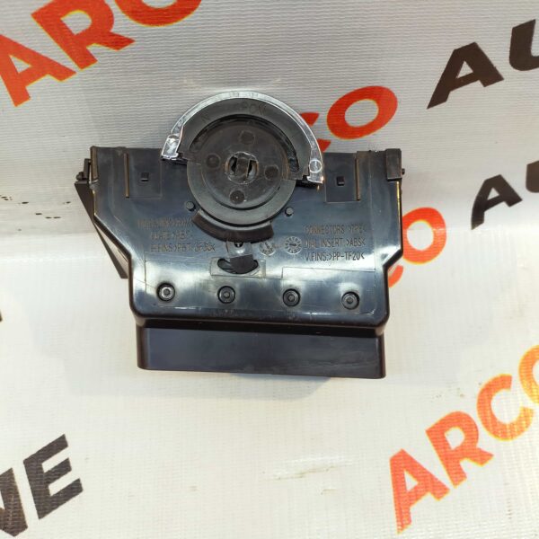 AC VENT SWIFT 12 RIGHT BLK MGP 73630M74L00