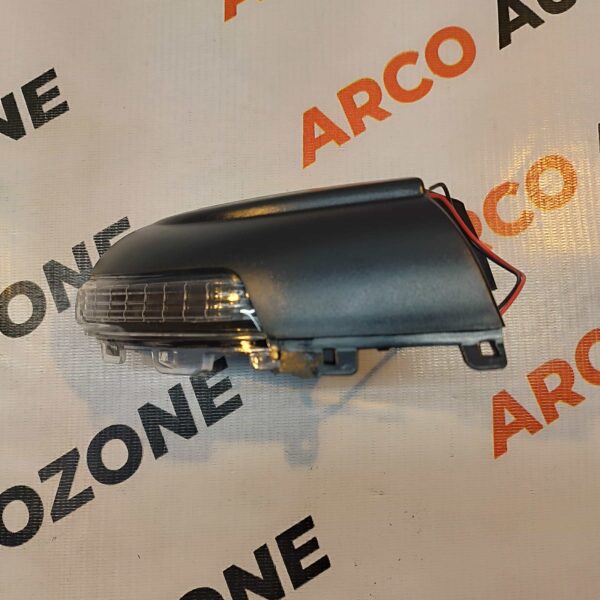 SIDE MIRROR INDICATOR SKODA YETI LEFT