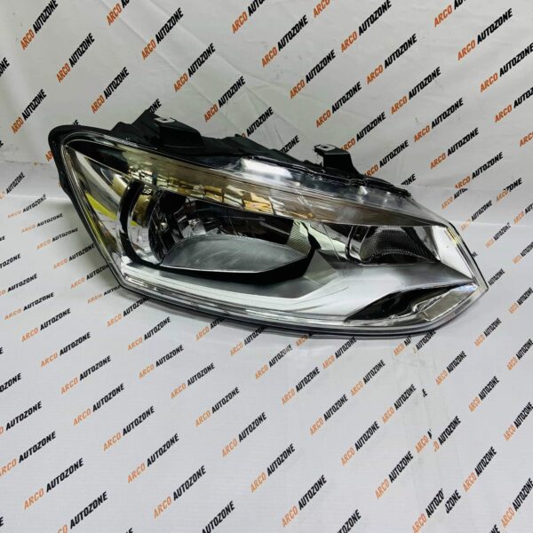 LIGHTING HEAD LIGHT POLO VENTO CHR RIGHT MINDA HL5593