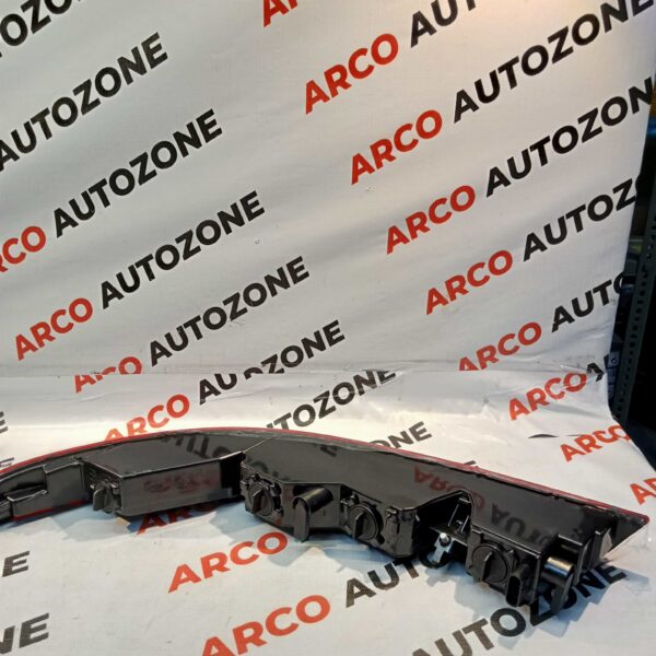 REAR BUMPER REFLECTOR Q3 T2 RIGHT IMP 8UD9450956B