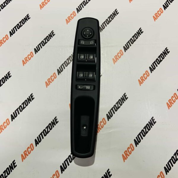 POWER WINDOW SWITCH MAIN FLUENCE RIGHT 2 COUPLER