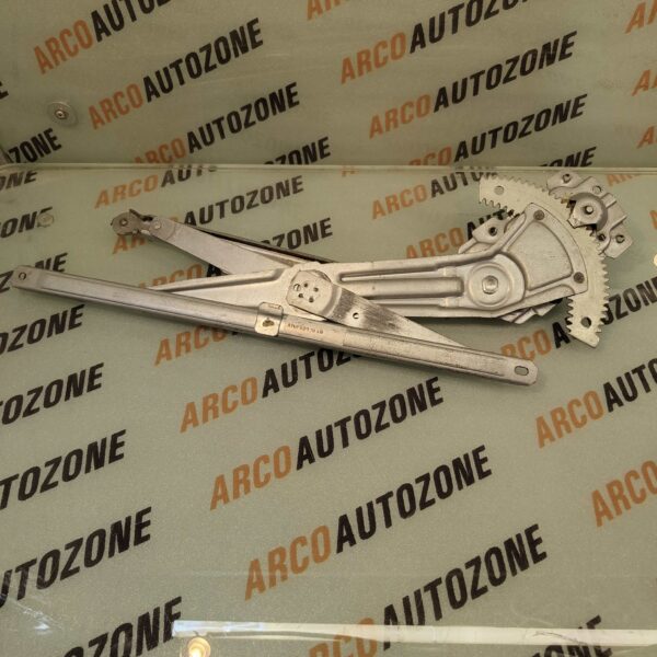 GLASS MACHINE ALTO 800 MNL FRONT RIGHT TRACK