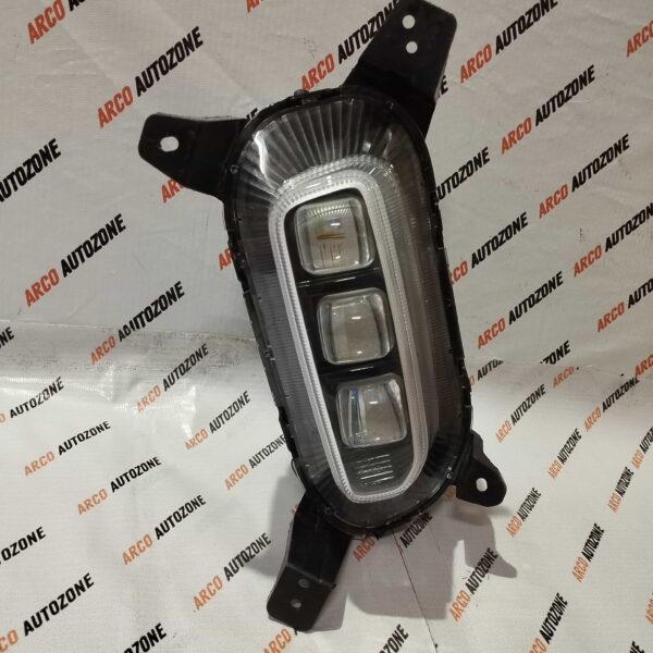 FOG LAMP SELTOS 1ST GEN LEFT SEMI USED 92201Q6100