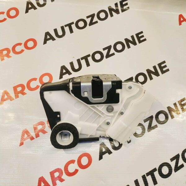 DOOR LATCH CITY T7 FRONT RIGHT IMP