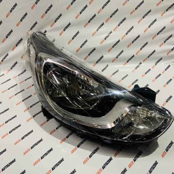 LIGHTING HEAD LIGHT VERNA 12 RIGHT HYU 921021V000