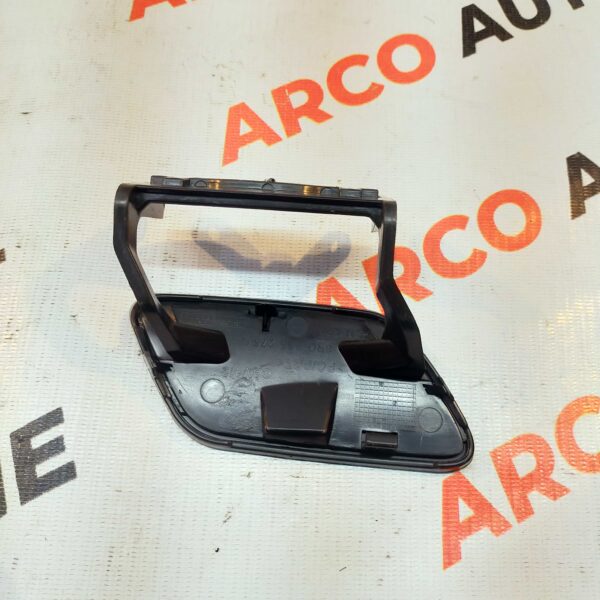 WASHER CAP Q5 C LEFT IMP 8R0955275