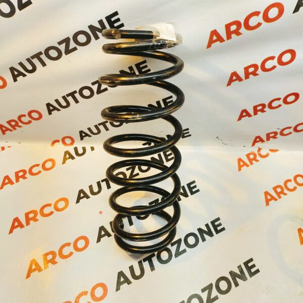 REAR COIL SPRING INNOVA