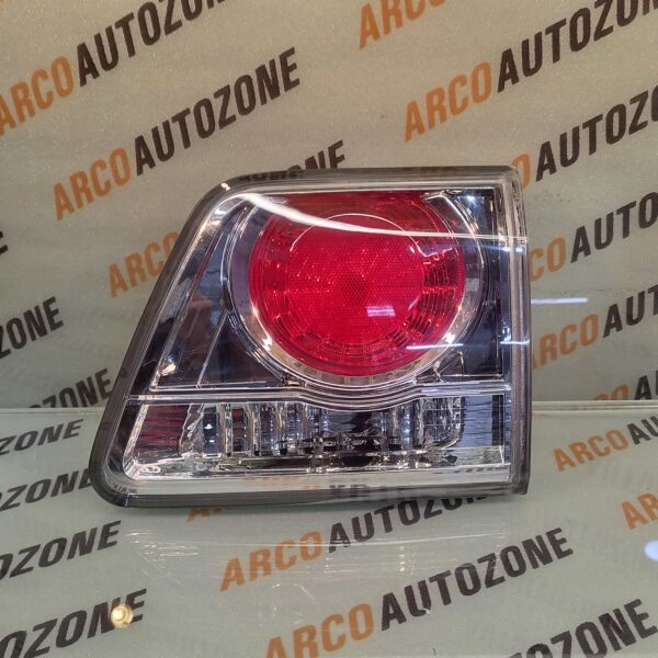 DICKY LIGHT FORTUNER T2 RIGHT CHROME CASP 815800K050