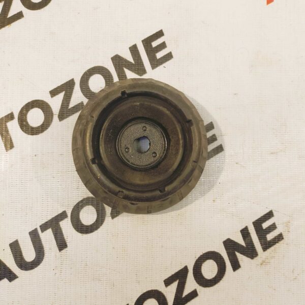 FRONT SHOCKER MOUNTING I20 HYU 546111J000