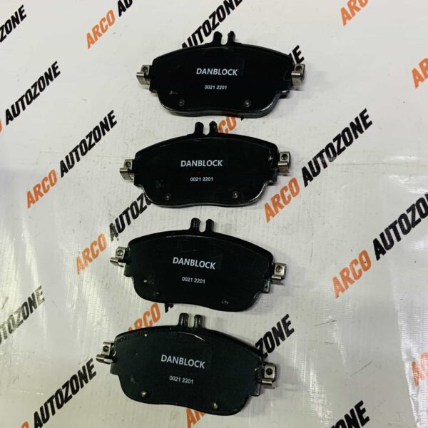 FRONT BRAKE PAD MERCEDES C117 W176 W246 ROULUNDS
