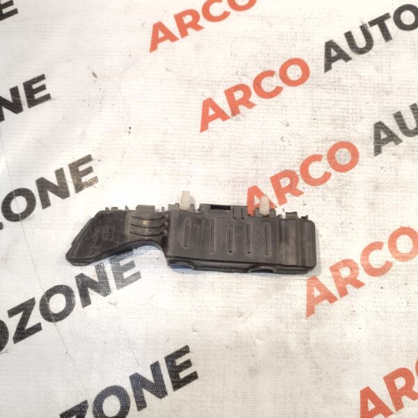 FRONT BUMPER BRACKET VERNA 12 RIGHT HYU 865141V000