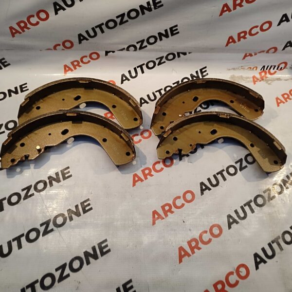 BRAKE SHOE ENDEAVOUR T1 IMP