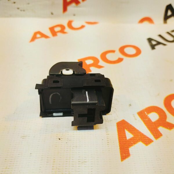 POWER WINDOW SWITCH SINGLE ZEST BOLT TIGOR TIAGO NEXON MINDA S22147000M00