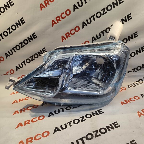 LIGHTING HEAD LIGHT ETIOS LEFT AUTO ILH00842LH