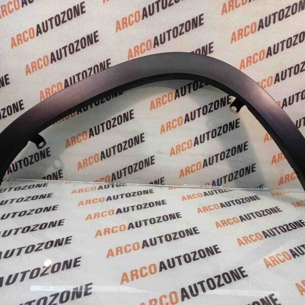 CLADDING BREZZA FNDR FRONT LEFT MGP 77220M82P005PK