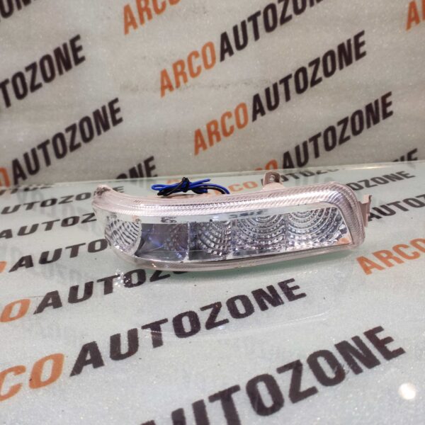 SIDE MIRROR INDICATOR XUV500 RIGHT