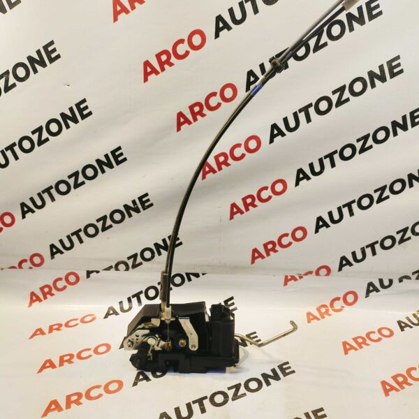 DOOR LATCH I10 REAR RIGHT HYU 814200X121