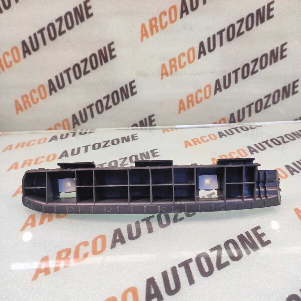 REAR BUMPER BRACKET I20 T1 T2 LEFT HYU 866131J500