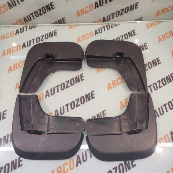 MUD FLAP KUSHAQ SET
