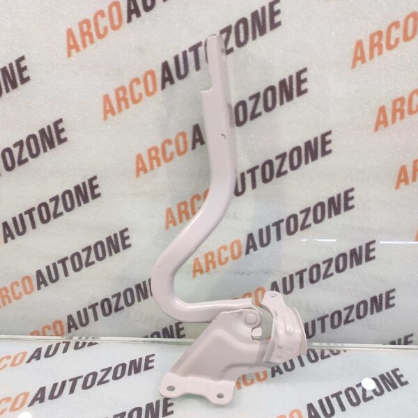 BONNET HING SWIFT 2012 LEFT MGP 57420M74L00