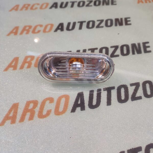 FENDER INDICATOR POLO VENTO WITHOUT HOLDER AUTOGOLD AG00477