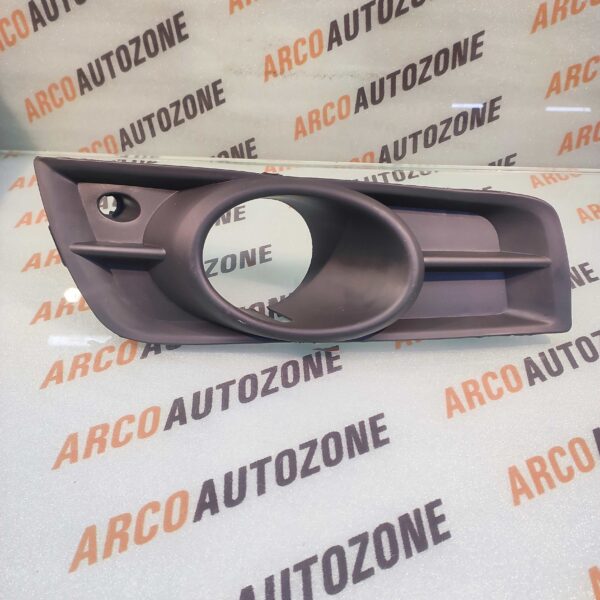 FOG LAMP COVER CRUZE T1 LEFT ACCU