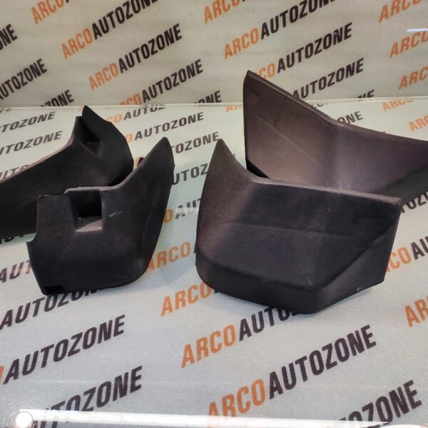 MUD FLAP BALENO 2022 GLANZA ACC MSD02311