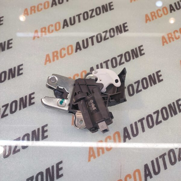 DICKY LATCH AUDI A4 VIKA 4F5827505A