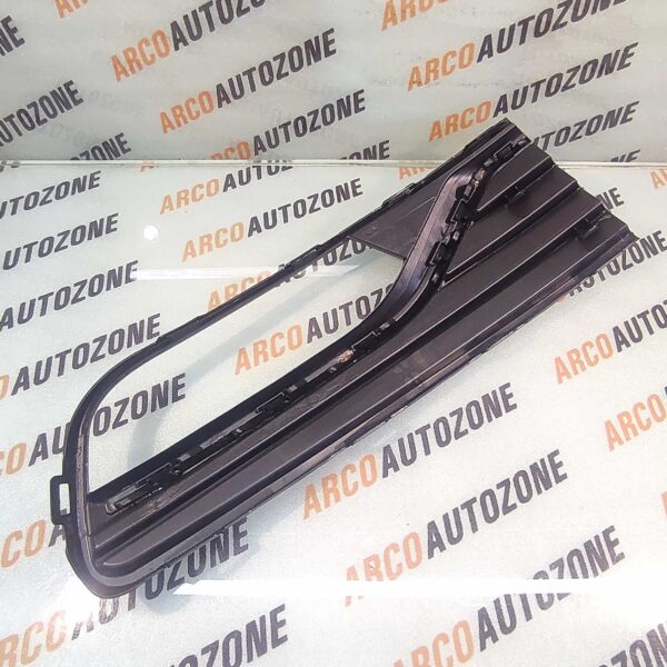 FOG LAMP COVER POLO T2 LEFT BLACK HOLE
