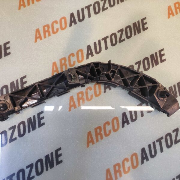 FRONT BUMPER BRACKET INNOVA T1 T2 RIGHT ACC TYDIN1FBBR