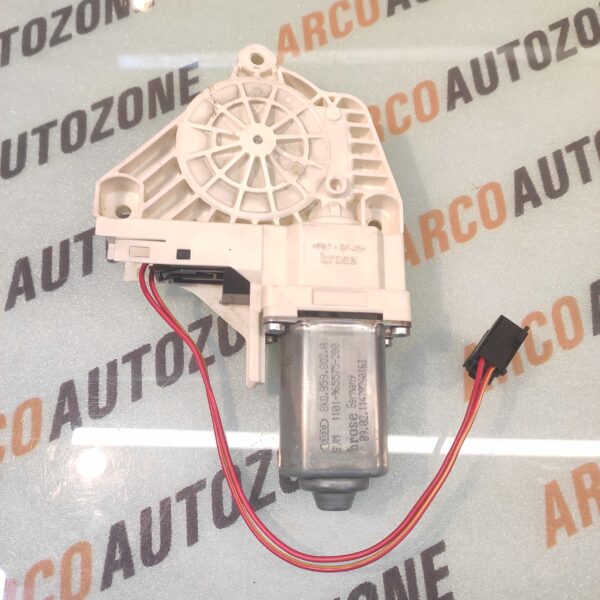 POWER WINDOW MOTOR SUPERB NEW FRONT RIGHT WITH HARNESS USED SKODA 966934200