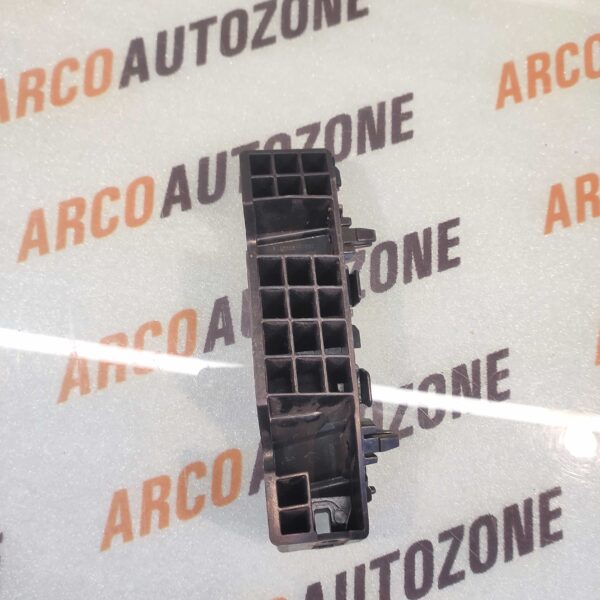 FRONT BUMPER BRACKET I20 20 RIGHT HYU 86552T7000