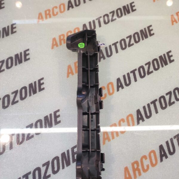 REAR BUMPER BRACKET GRAND T1 LEFT HYU 86613B4000