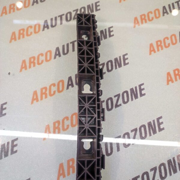 REAR BUMPER BRACKET NIOS RIGHT HYU 86652K6000