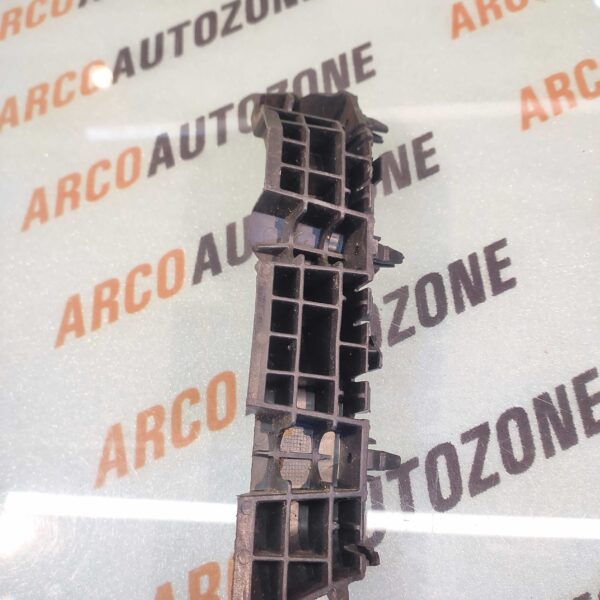 FRONT BUMPER BRACKET VENUE RIGHT HYU 86552K3000