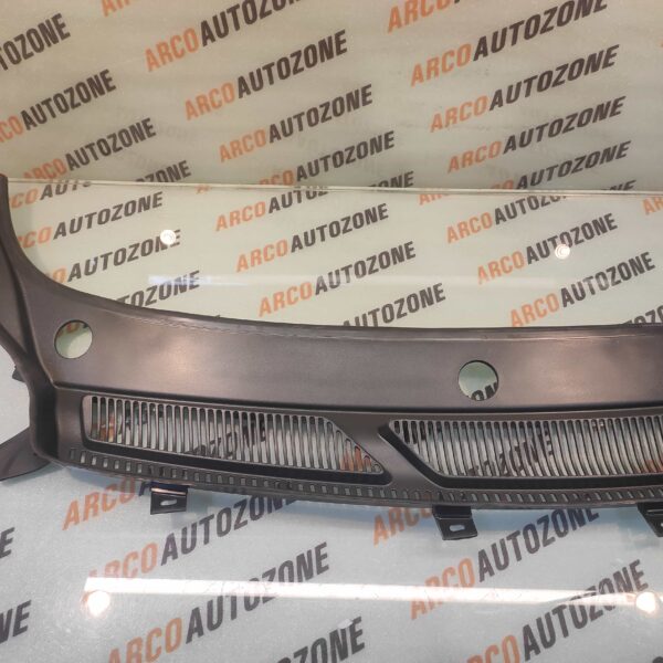 COWL TOP GRILL FIGO ASPIRE RIGHT FORD E4BZ58018A16E