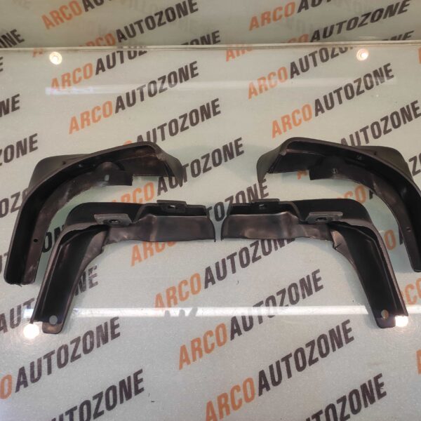 MUD FLAP CRUZE SET  X