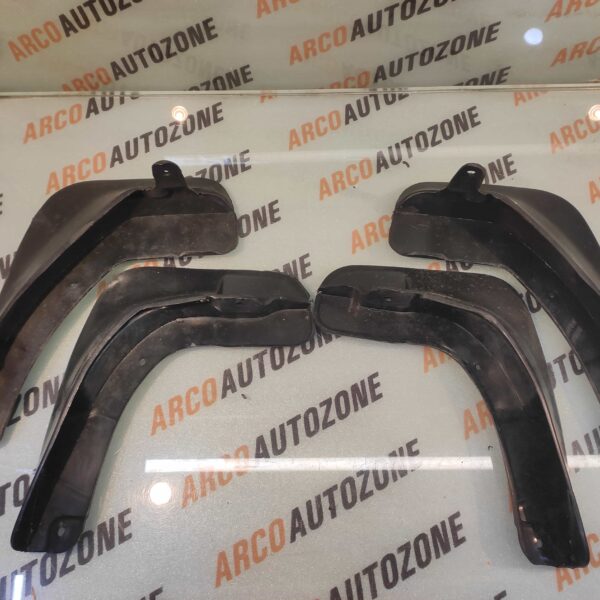 MUD FLAP FLUENCE
